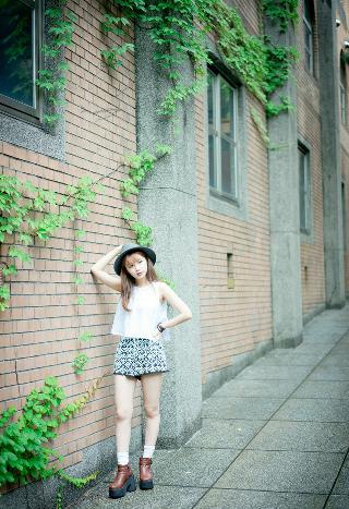 得闲谨制电影免费观看