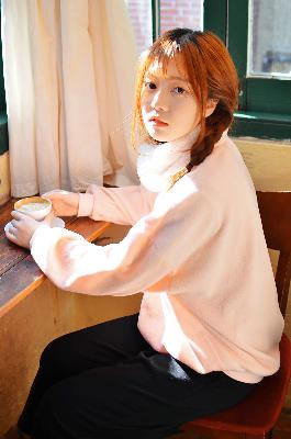 青青河边草下一句