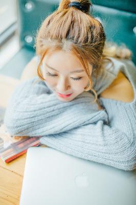 草莓视频在线观看