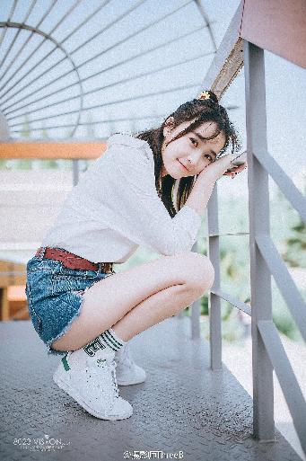 善良的女秘书的目的