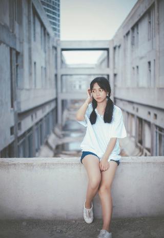 魔都精兵的奴隶